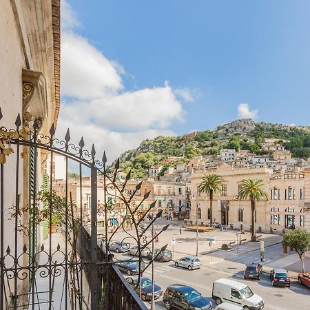 Modica For Family - Rooms And Apartments Kültér fotó