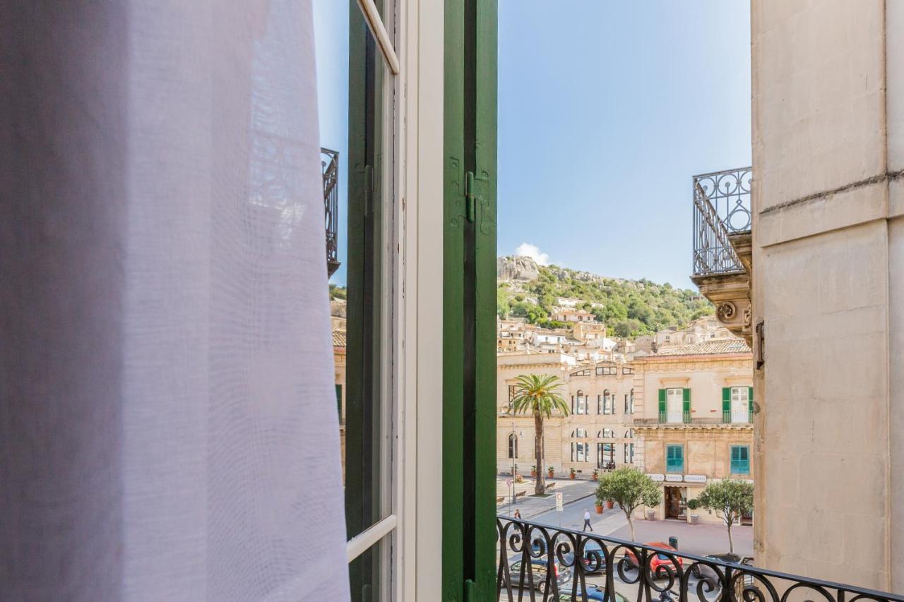 Modica For Family - Rooms And Apartments Kültér fotó
