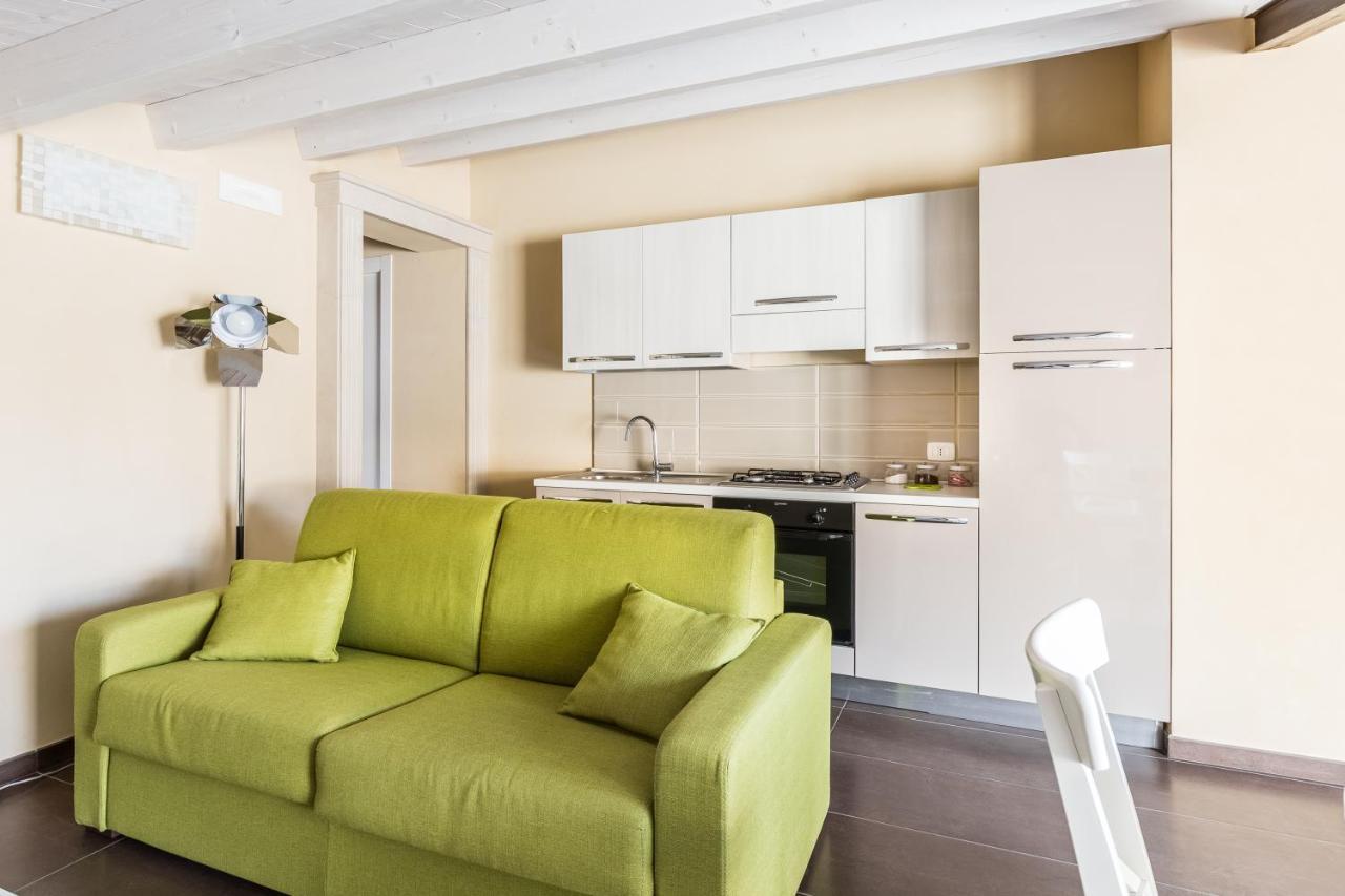 Modica For Family - Rooms And Apartments Kültér fotó