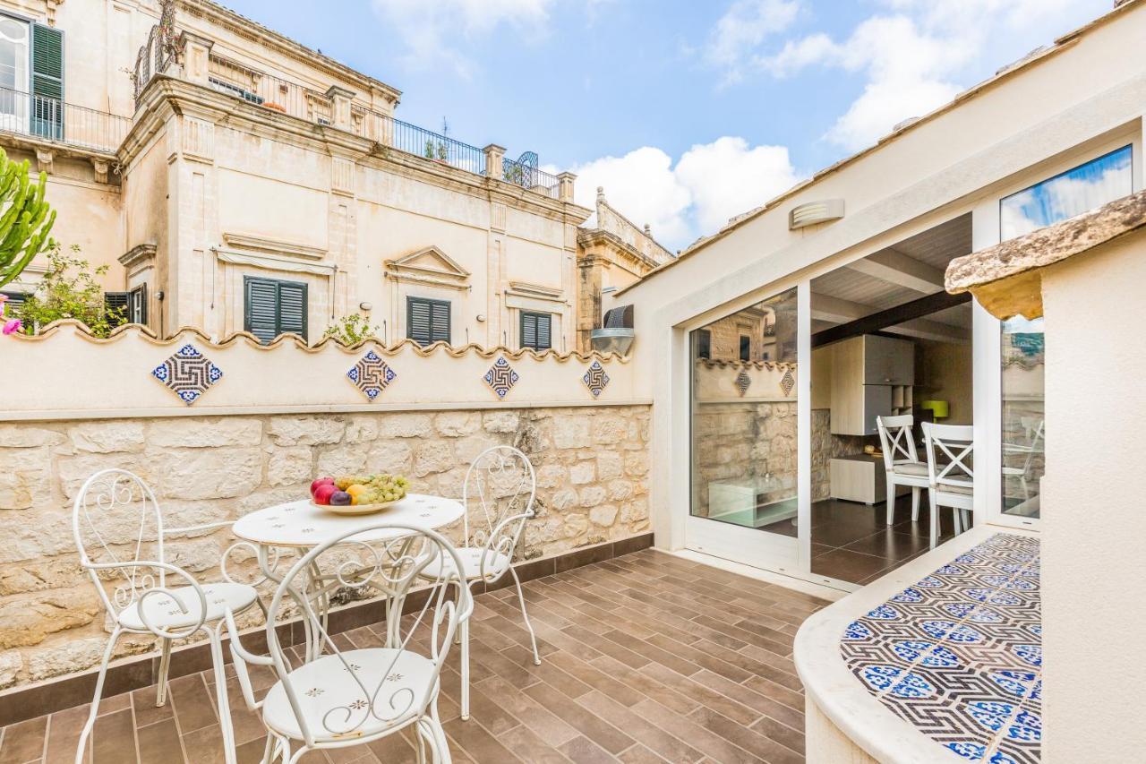 Modica For Family - Rooms And Apartments Kültér fotó